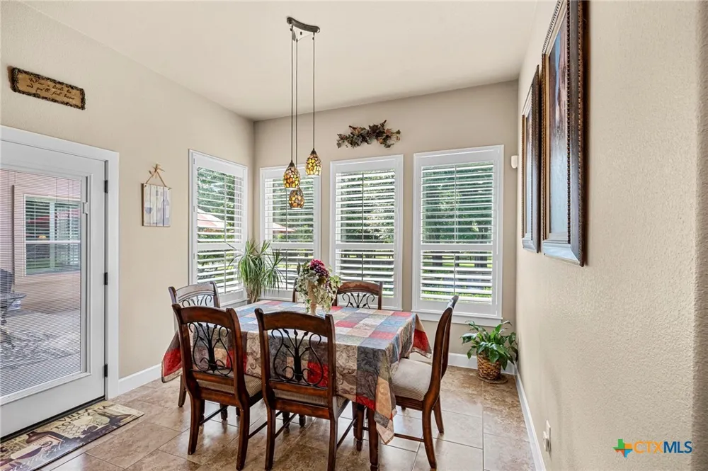 1105 Bella Risa Drive Georgetown, TX 78633