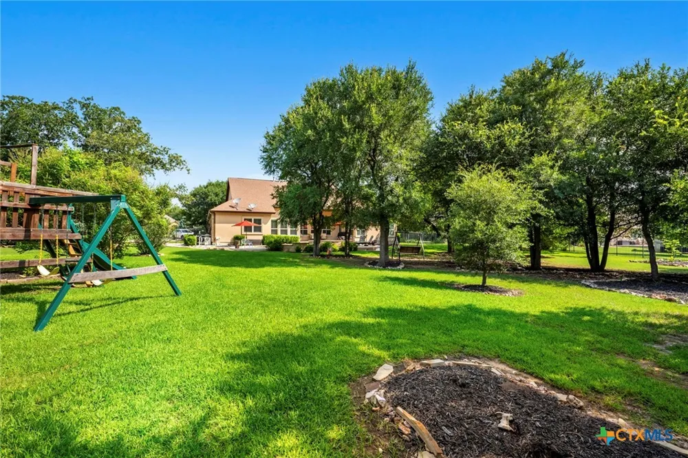 1105 Bella Risa Drive Georgetown, TX 78633