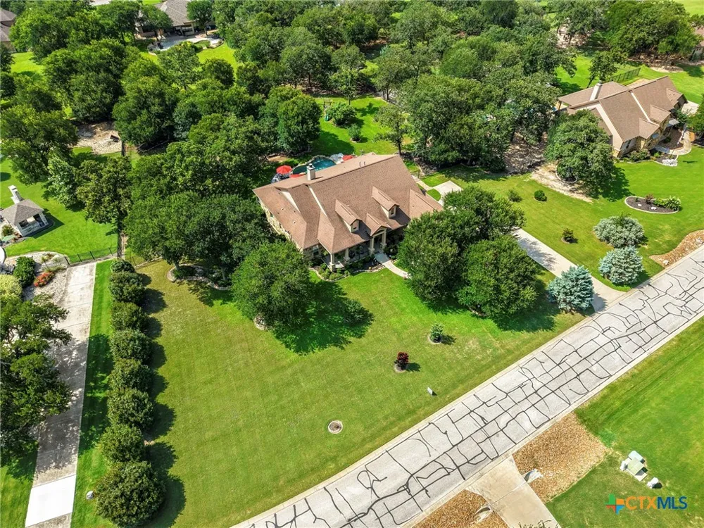 1105 Bella Risa Drive Georgetown, TX 78633