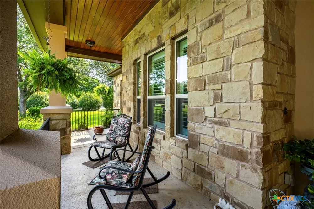 1105 Bella Risa Drive Georgetown, TX 78633