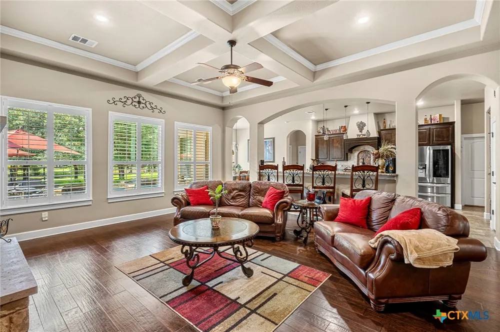 1105 Bella Risa Drive Georgetown, TX 78633