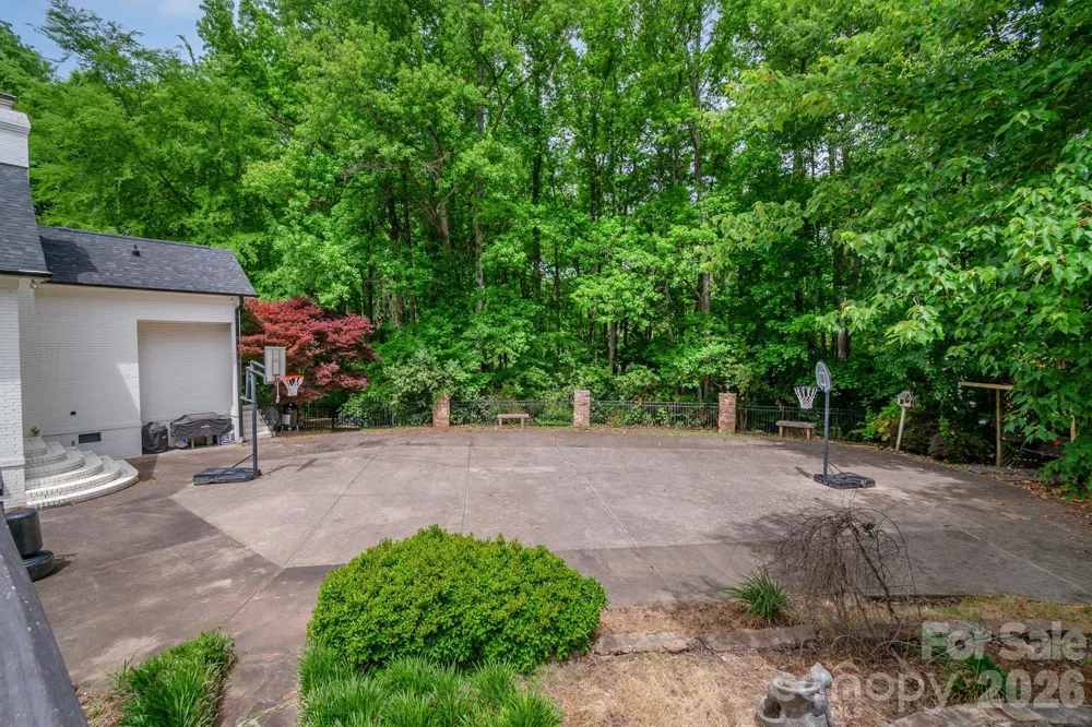 2008 Greenbrook Parkway Weddington, NC 28104