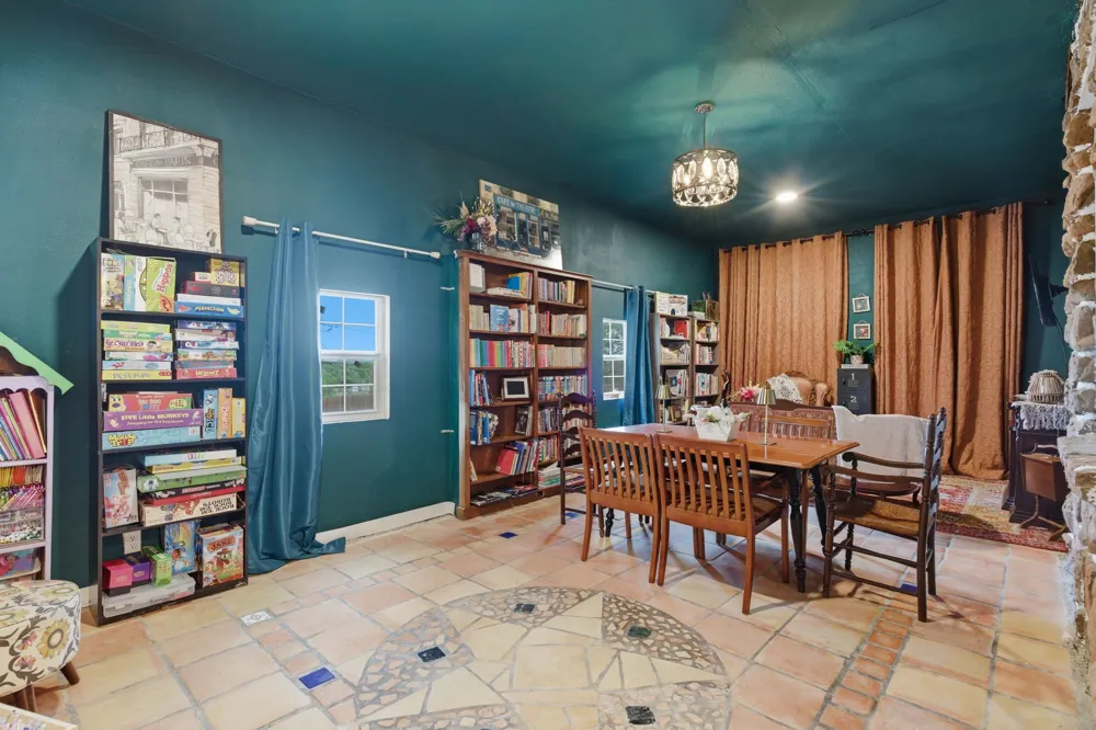 514 S Dixie Street Eastland, TX 76448