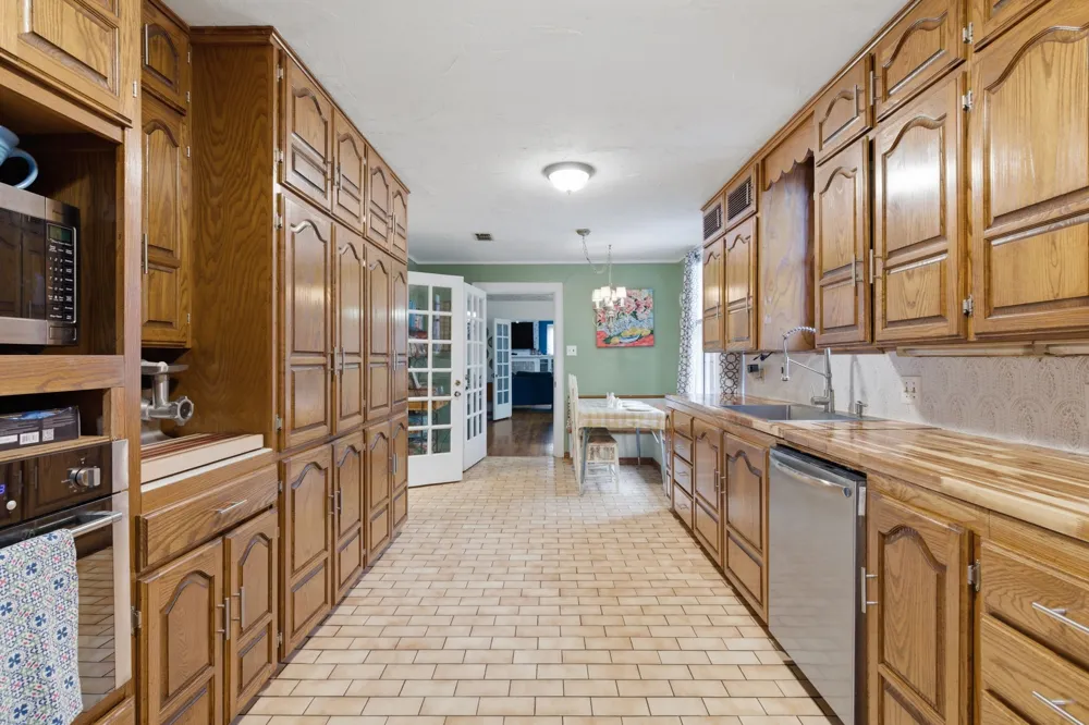 514 S Dixie Street Eastland, TX 76448