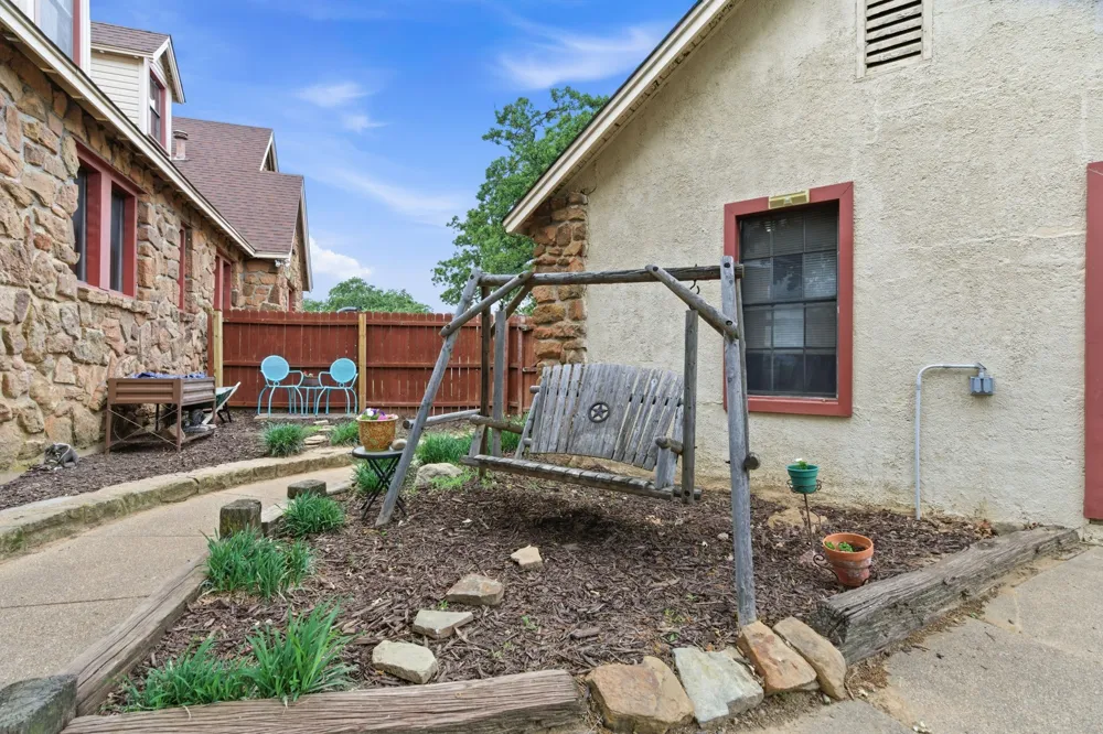 514 S Dixie Street Eastland, TX 76448