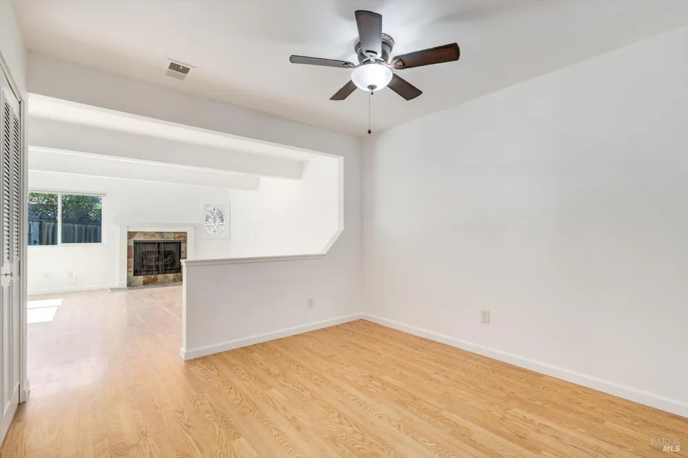1909 Knolls Drive Santa Rosa, CA 95405