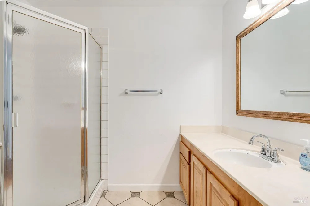 1909 Knolls Drive Santa Rosa, CA 95405