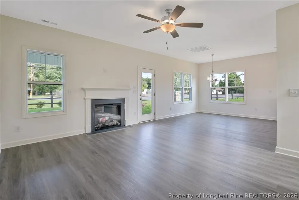 4300 kirkhill Court Wade, NC 28395