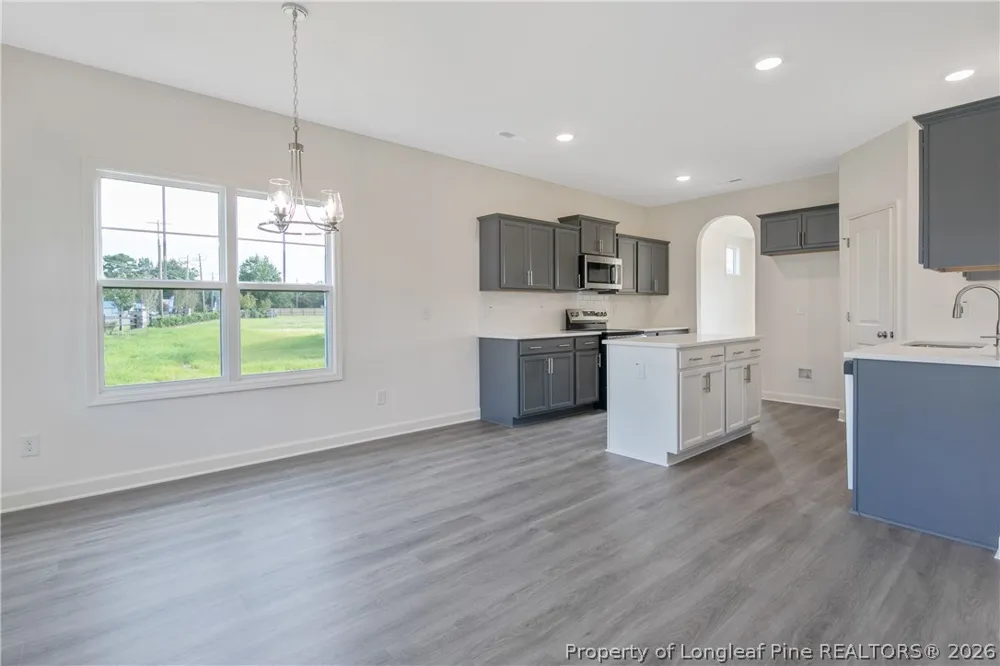 4300 kirkhill Court Wade, NC 28395
