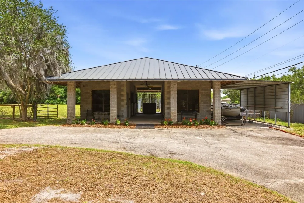 4910 E LAKE DRIVE Winter Springs, FL 32708