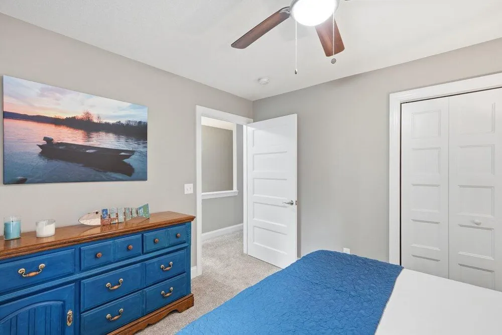 1255 New Lake Road Spring City, TN 37381