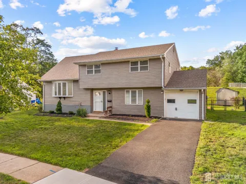 21 Starlit Drive