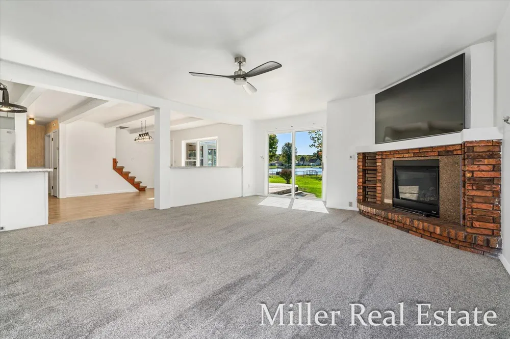 32 B DRIVE Hastings, MI 49058
