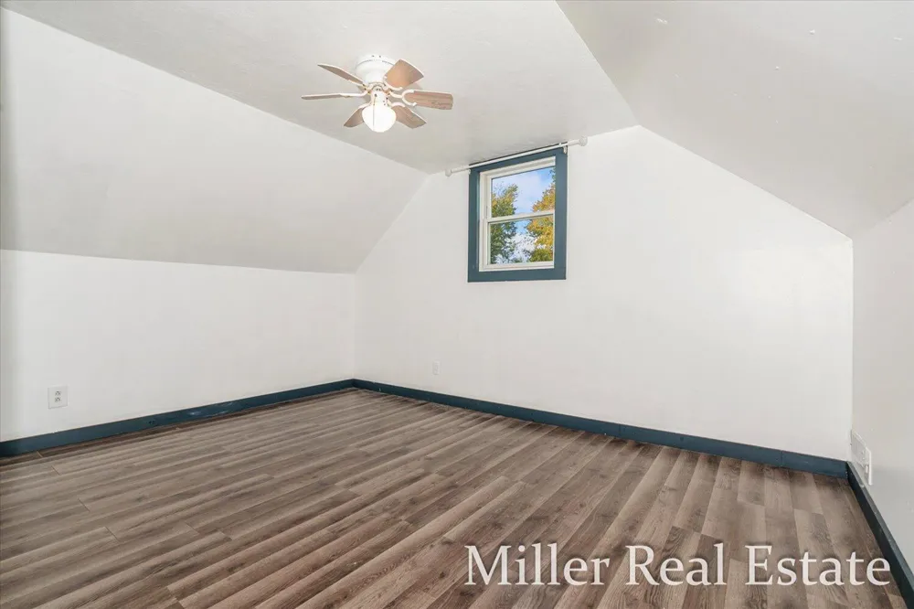 32 B DRIVE Hastings, MI 49058