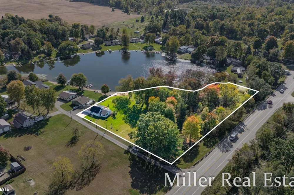 32 B DRIVE Hastings, MI 49058