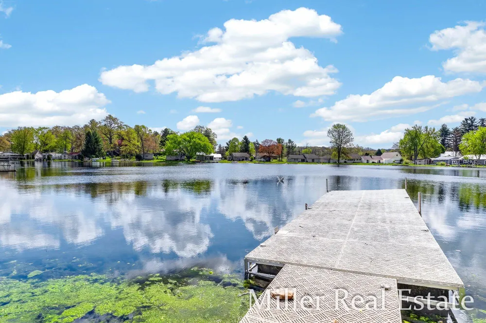 32 B DRIVE Hastings, MI 49058