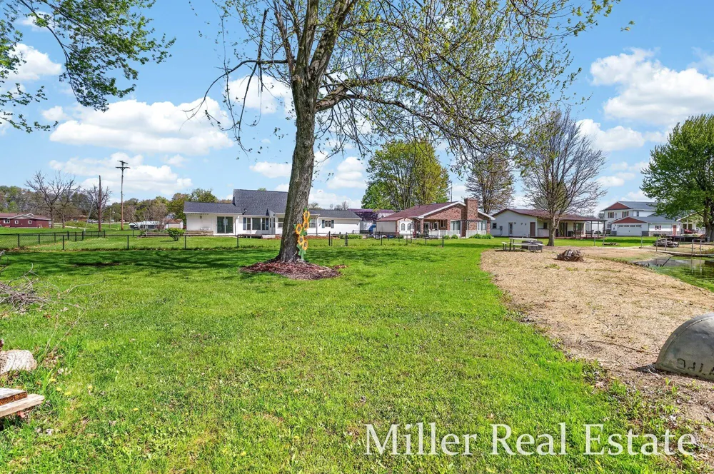 32 B DRIVE Hastings, MI 49058