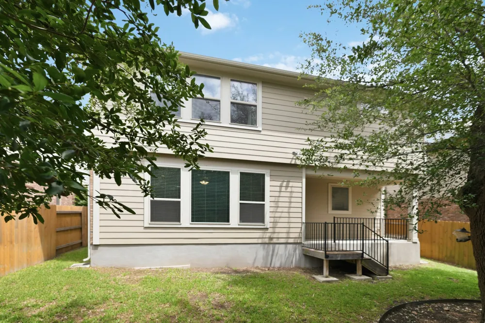 9001 Palmito Drive Austin, TX 78717