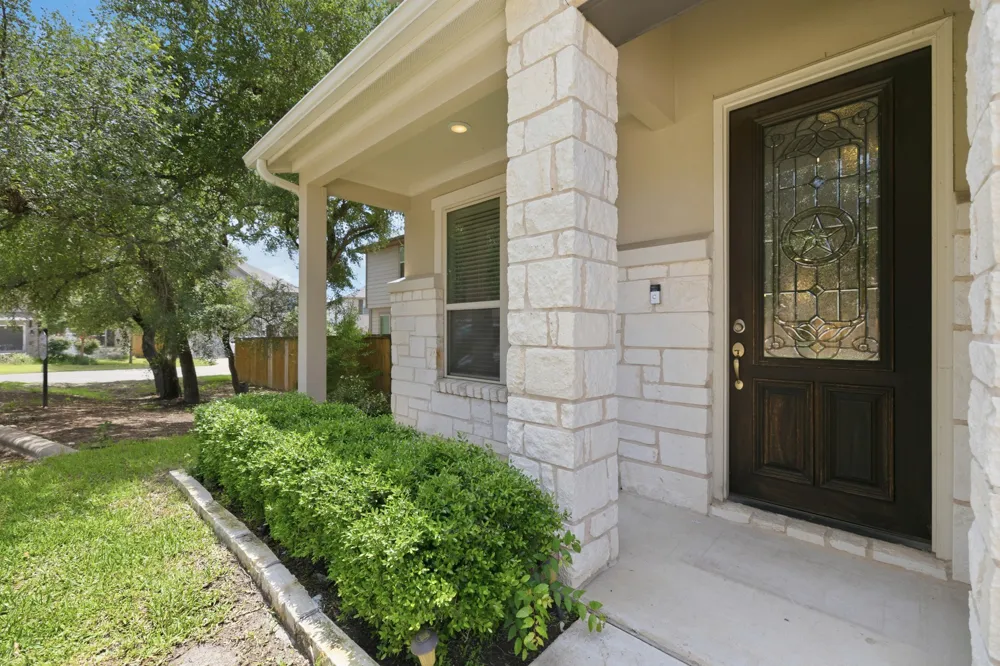 9001 Palmito Drive Austin, TX 78717