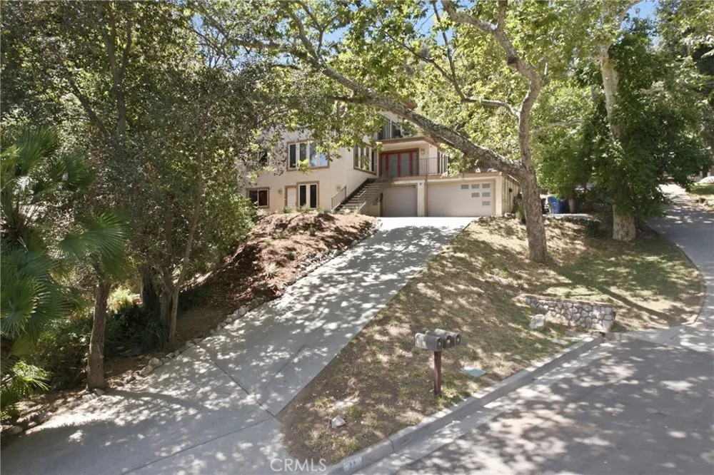 41 Hidden Valley Monrovia, CA 91016