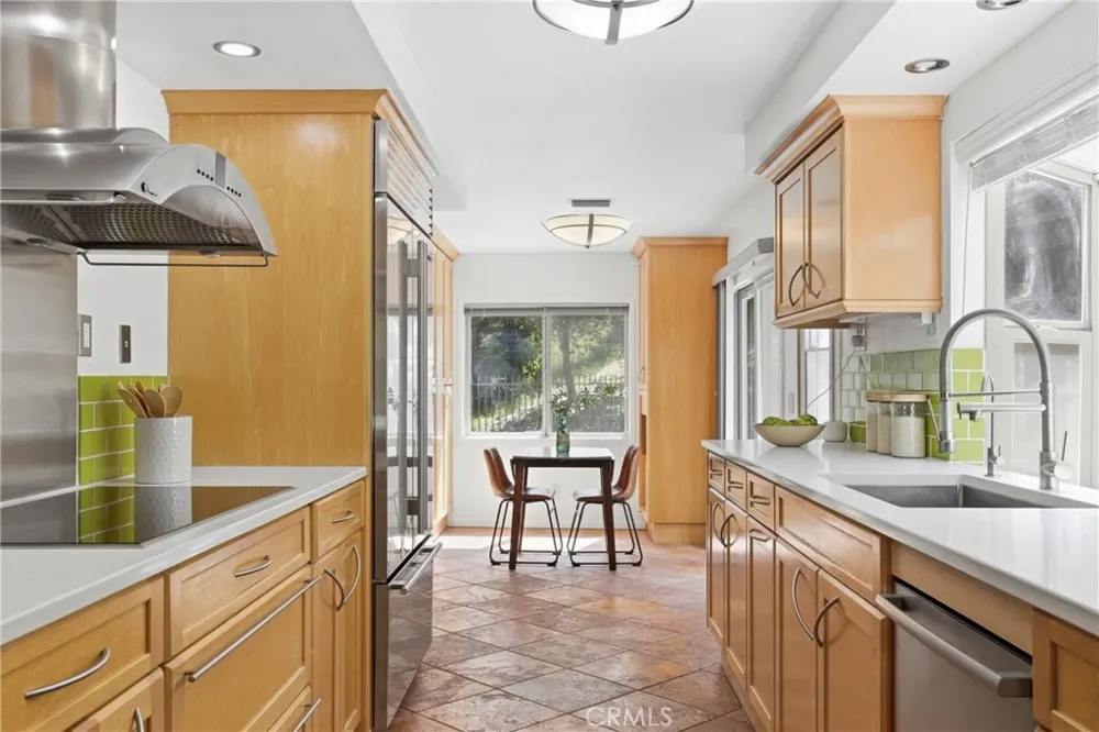 41 Hidden Valley Monrovia, CA 91016