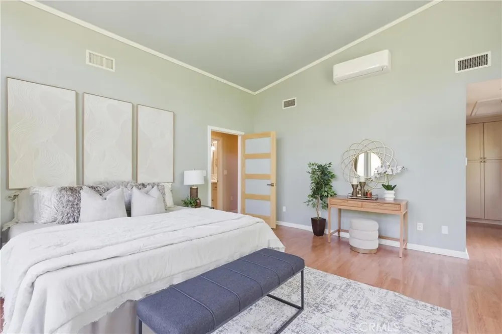 41 Hidden Valley Monrovia, CA 91016