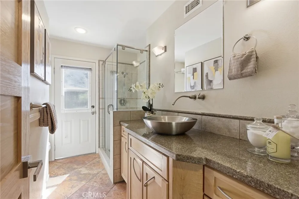 41 Hidden Valley Monrovia, CA 91016