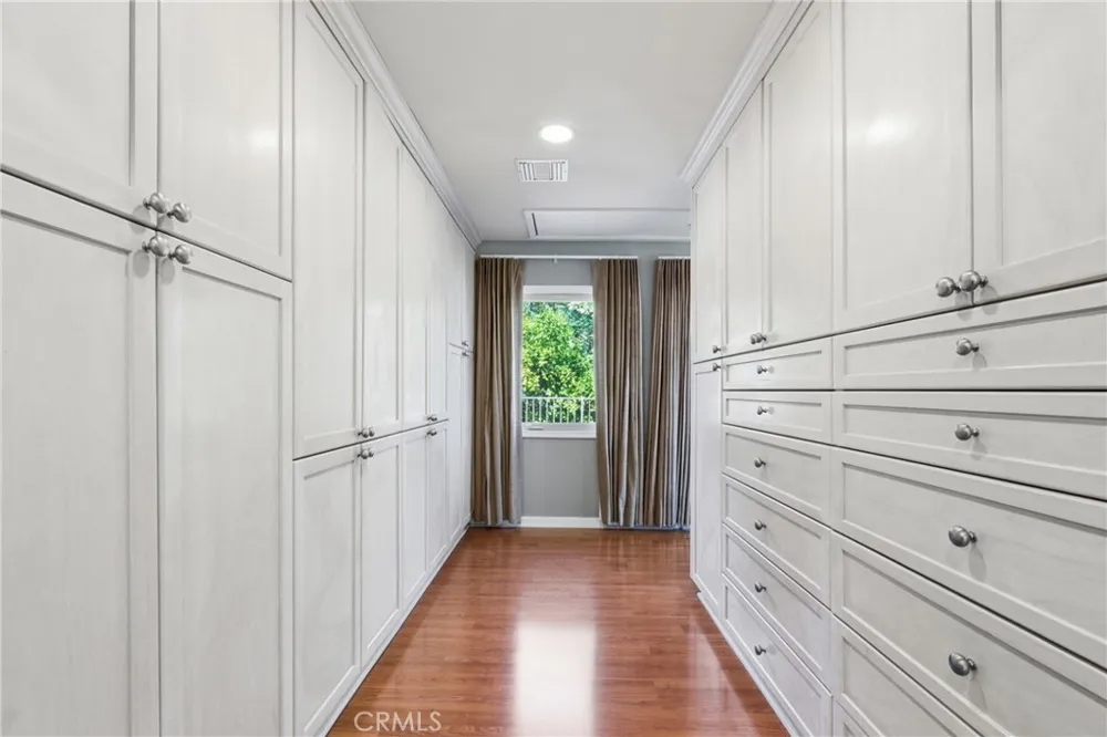 41 Hidden Valley Monrovia, CA 91016