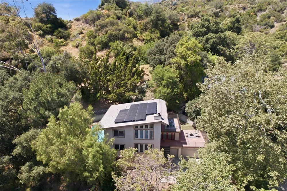 41 Hidden Valley Monrovia, CA 91016