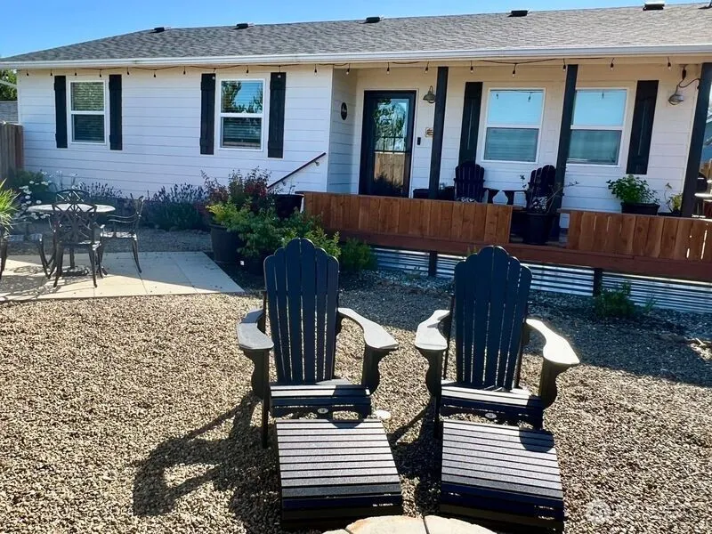811 346th Place Ocean Park, WA 98640