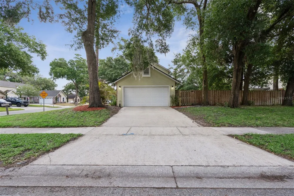 440 BUCKSKIN COURT Winter Springs, FL 32708
