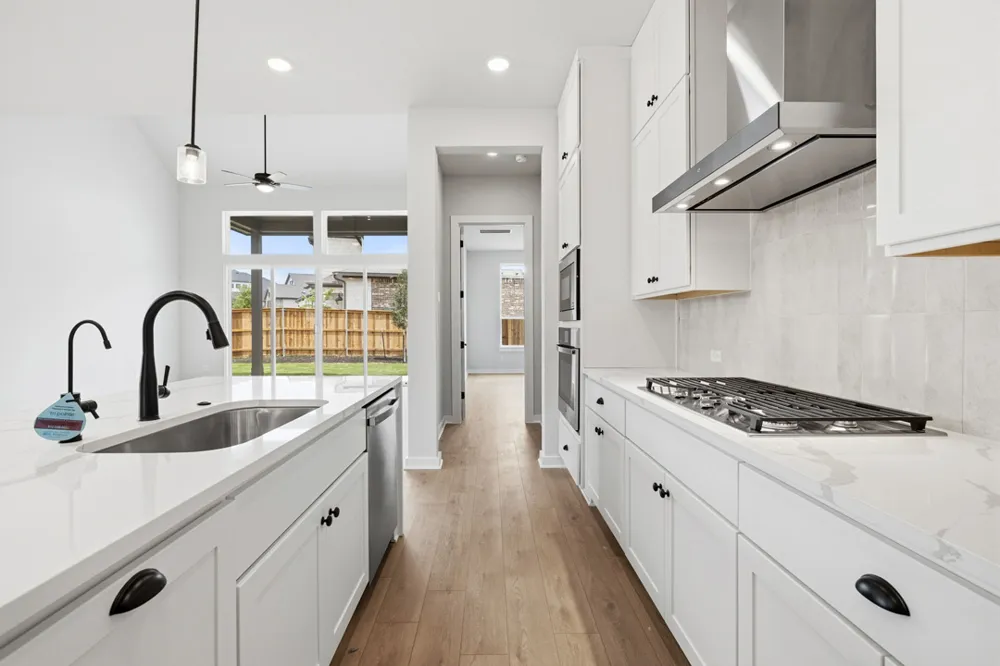 111 Sacred Fig Road Dripping Springs, TX 78620