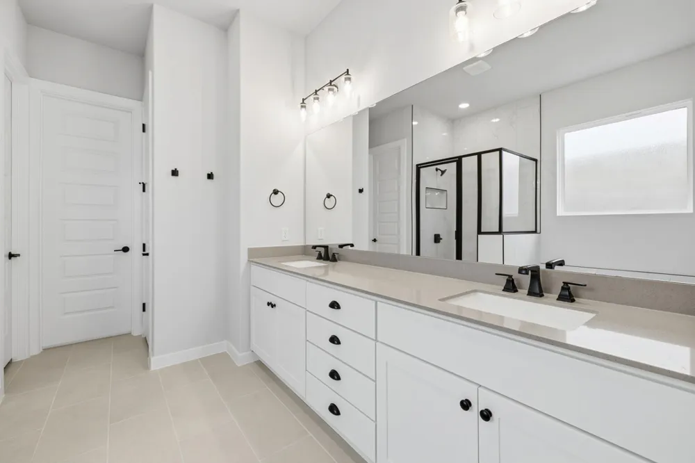 111 Sacred Fig Road Dripping Springs, TX 78620