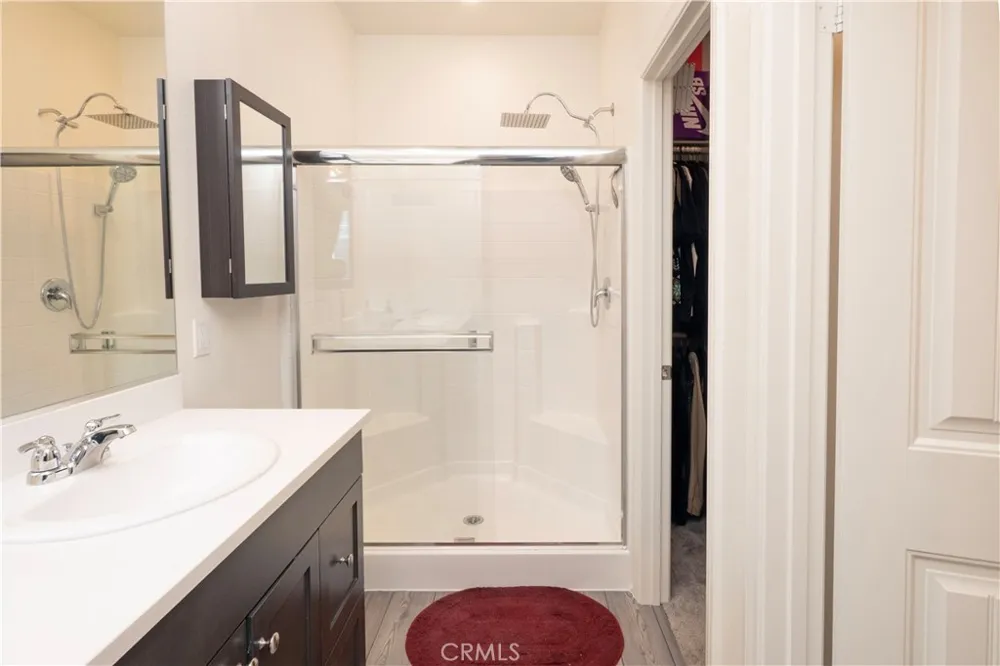 16570 Wyndham #1 Fontana, CA 92336