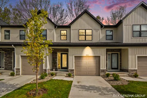 1993 Shorewood Lane