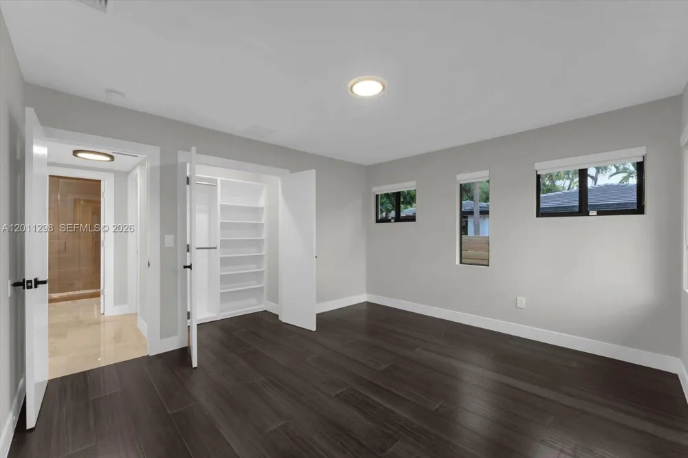 29 NE 95th St Miami Shores, FL 33138