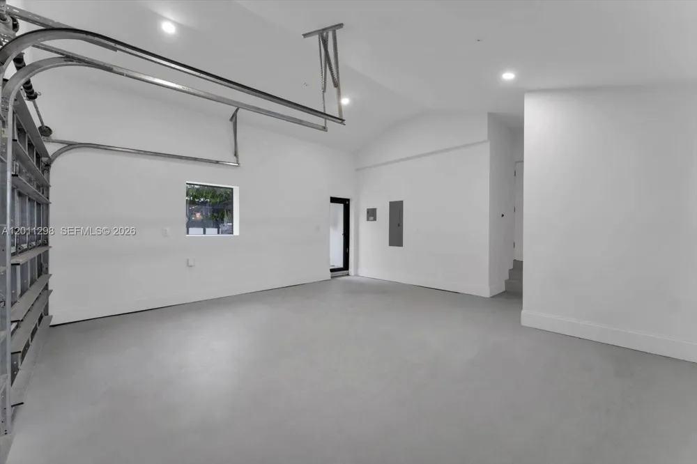 29 NE 95th St Miami Shores, FL 33138