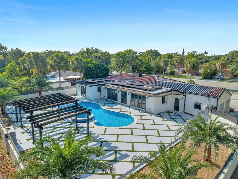 29 NE 95th St Miami Shores, FL 33138