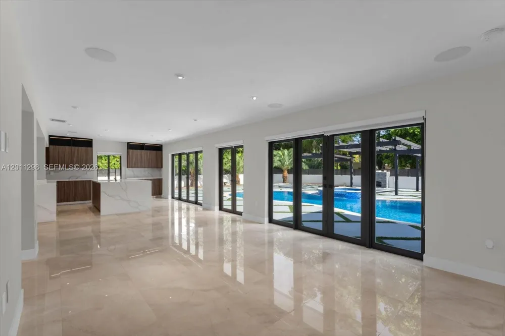 29 NE 95th St Miami Shores, FL 33138