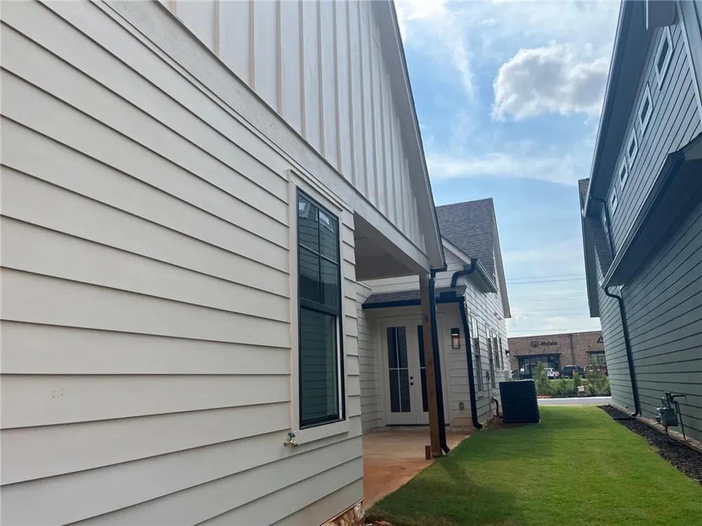 2765 Electric Avenue Watkinsville, GA 30677