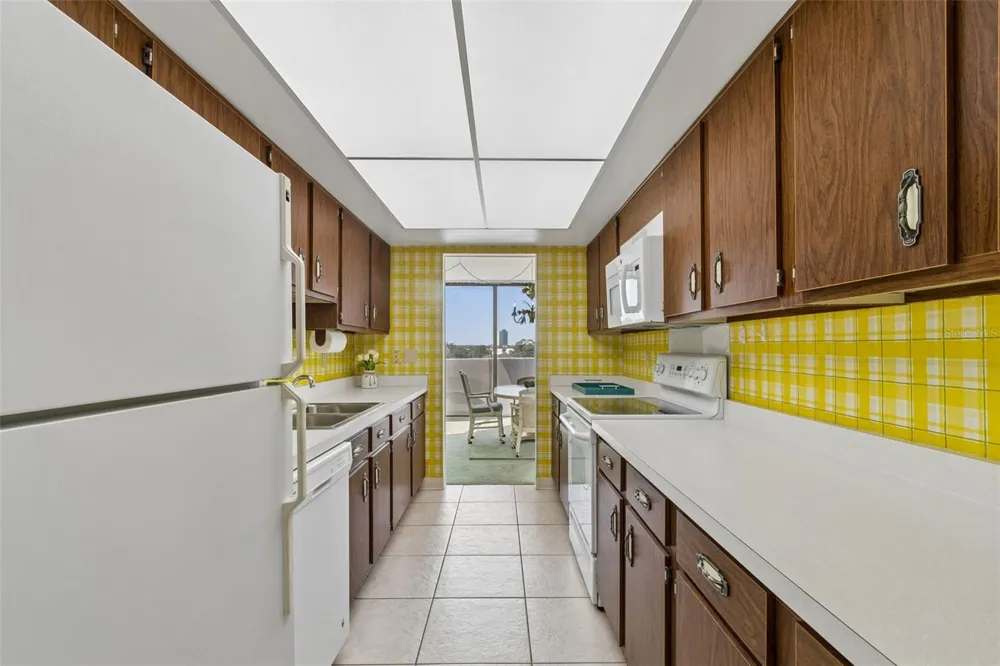 80 ROGERS STREET #6C Clearwater, FL 33756