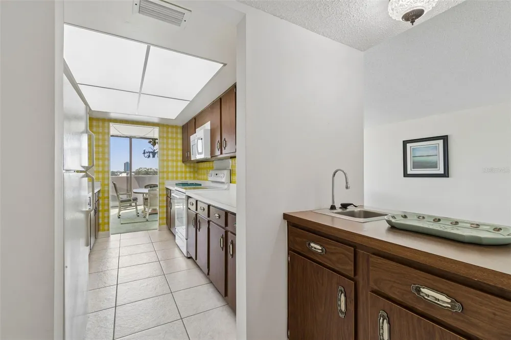 80 ROGERS STREET #6C Clearwater, FL 33756