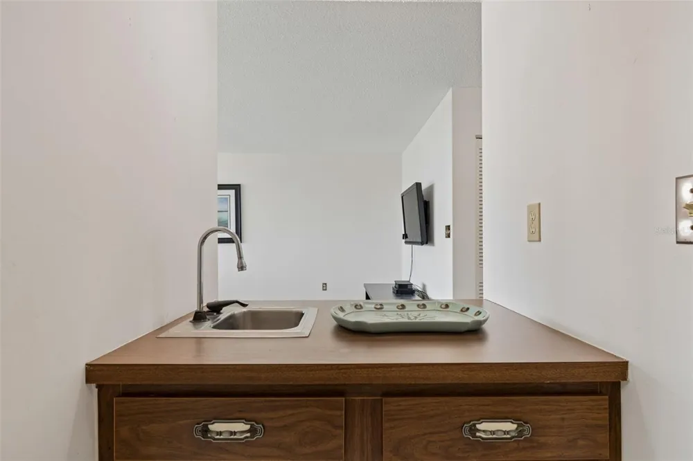80 ROGERS STREET #6C Clearwater, FL 33756