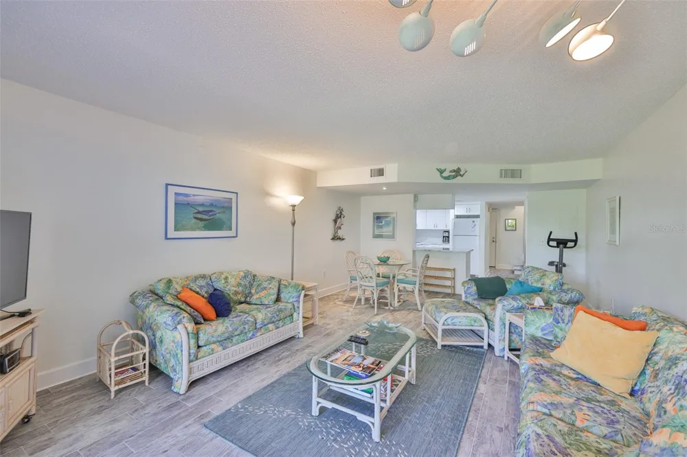 1028 APOLLO BEACH BOULEVARD #8 Apollo Beach, FL 33572
