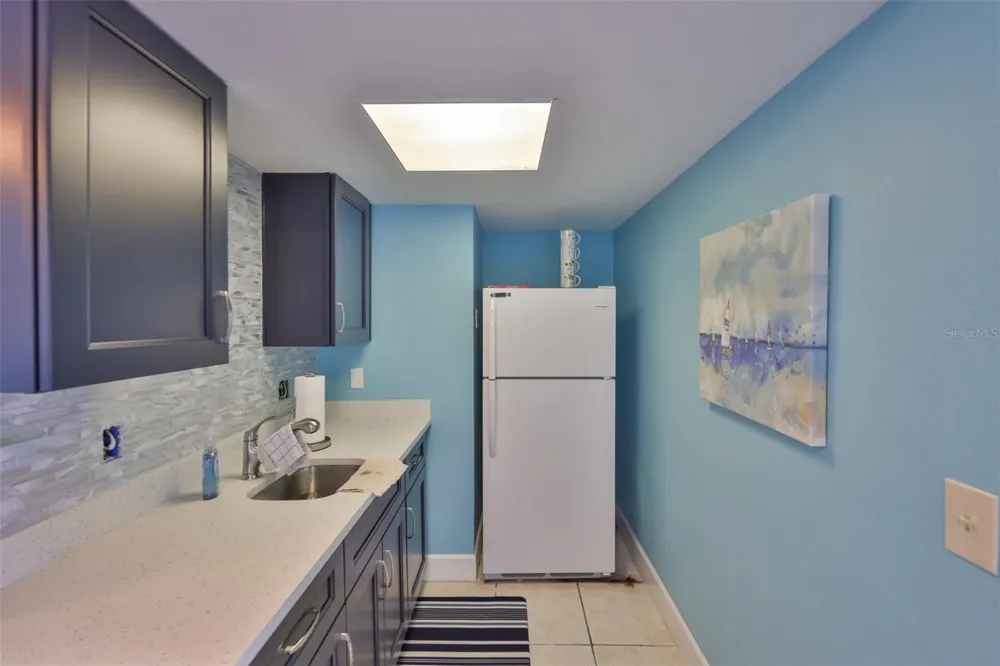 1028 APOLLO BEACH BOULEVARD #8 Apollo Beach, FL 33572