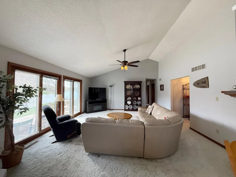 8917 Longview Drive Canadian Lakes, MI 49346
