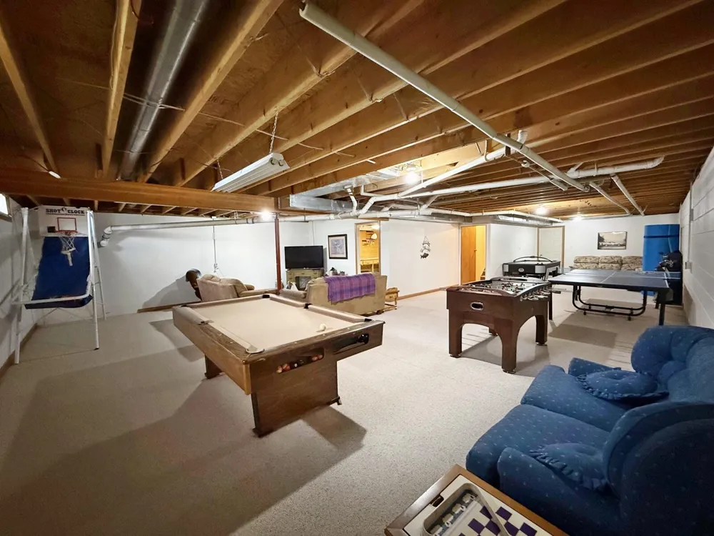 8917 Longview Drive Canadian Lakes, MI 49346