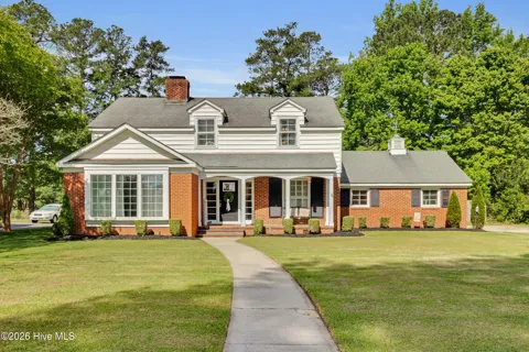 1912 Greenbriar Road