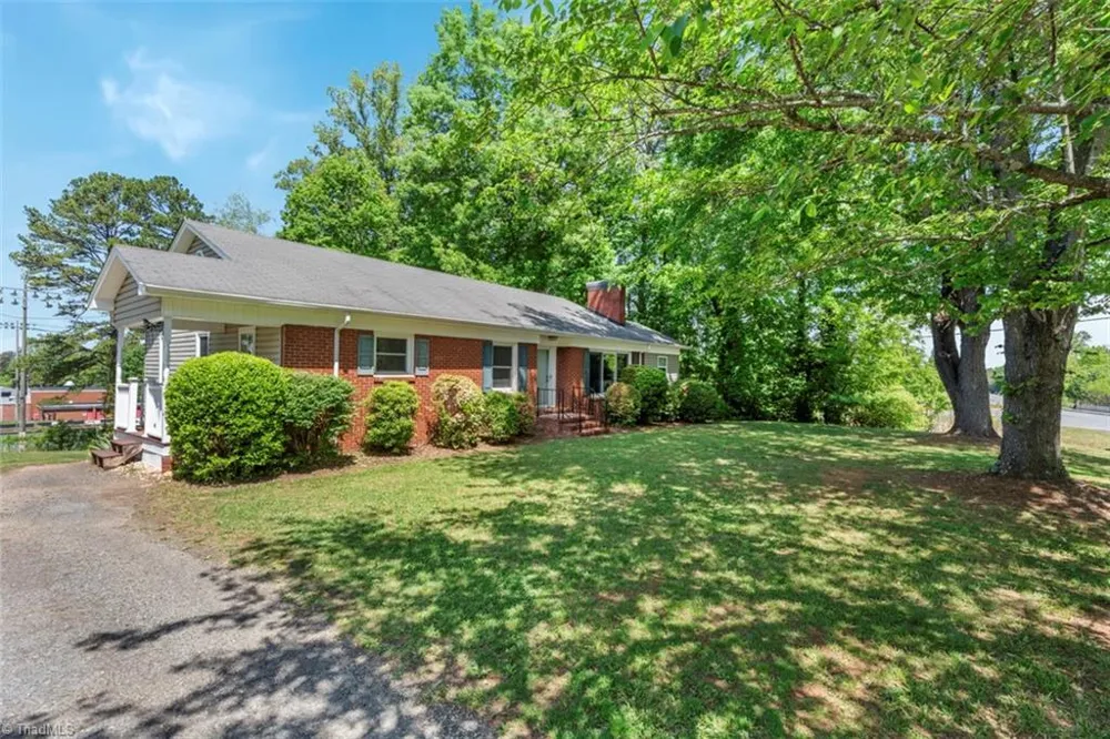 213 Old Westfield Road Pilot Mountain, NC 27041