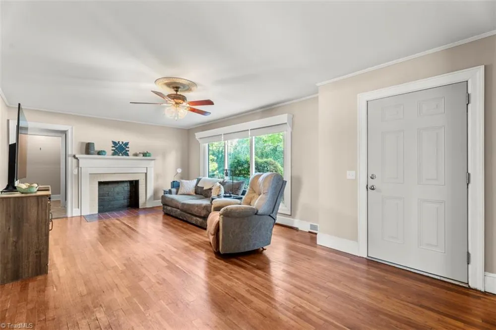 213 Old Westfield Road Pilot Mountain, NC 27041